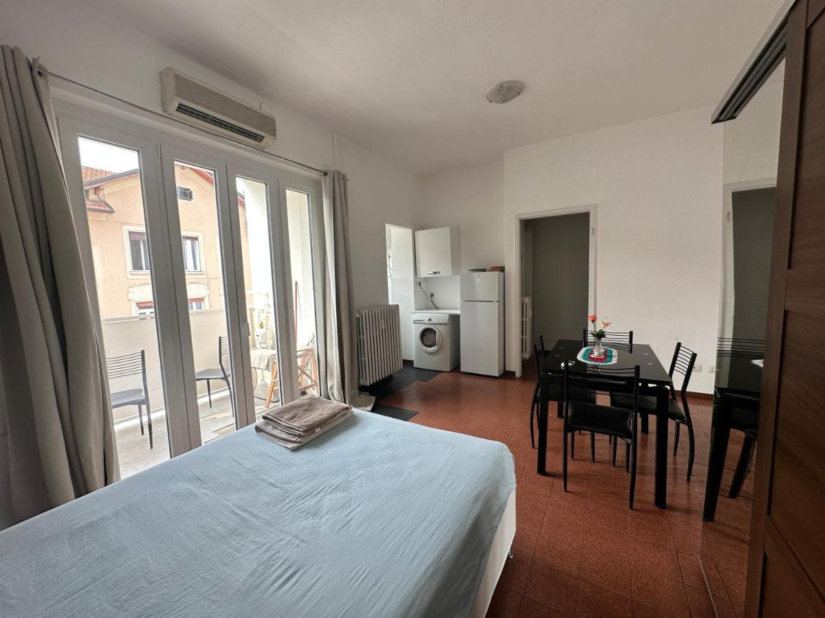 Apartment For Work And Leisure ميلان المظهر الخارجي الصورة